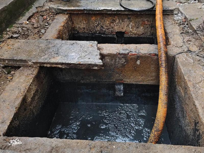 六合区清理化粪池